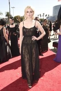 Sophie Turner feet photo thumbnail