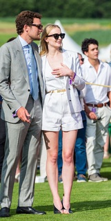 Sophie Turner feet photo thumbnail