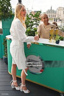 Sophie Turner feet photo thumbnail