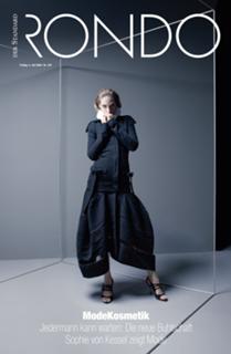 Sophie von Kessel feet photo 2