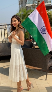 Sophiya Chaudhary feet photo 12