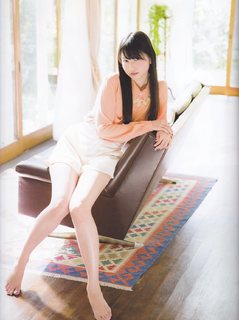 Sora Amamiya feet photo thumbnail