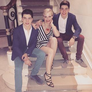 Soraya Arnelas feet photo 17