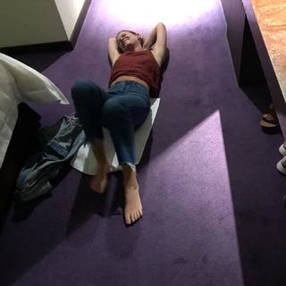 Sosie Bacon feet photo 16