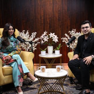 Soundarya Sharma feet photo thumbnail