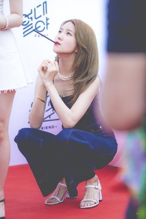 Sowon feet photo 1