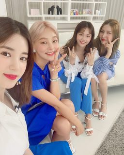 Sowon feet photo 12