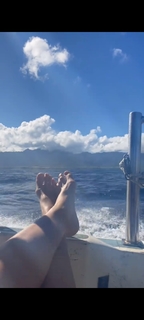 Spencer Grammer feet photo 3