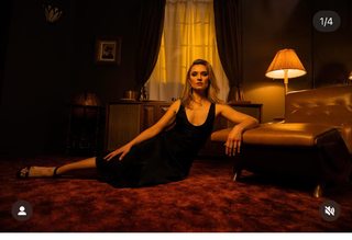 Spencer Grammer feet photo 4