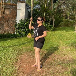Srabanti Chatterjee feet photo 1