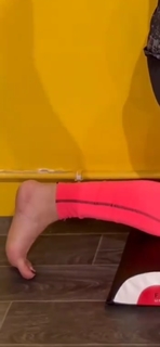 Srabanti Chatterjee feet photo 9