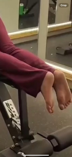 Srabanti Chatterjee feet photo 9