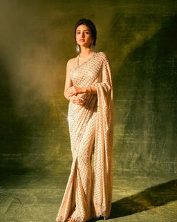 Sreeleela feet photo thumbnail