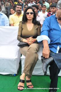 Sridevi feet photo thumbnail
