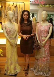 Sridevi feet photo thumbnail