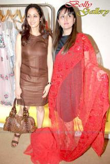 Sridevi feet photo thumbnail