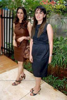 Sridevi feet photo thumbnail