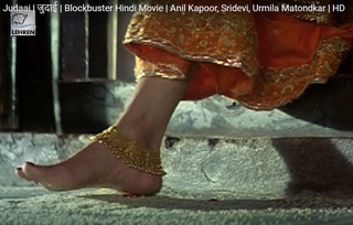 Sridevi feet photo thumbnail