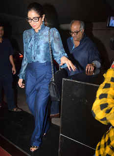 Sridevi feet photo thumbnail