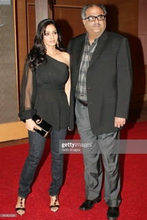 Sridevi feet photo thumbnail