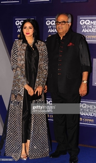 Sridevi feet photo thumbnail