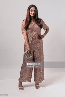 Sridevi feet photo thumbnail