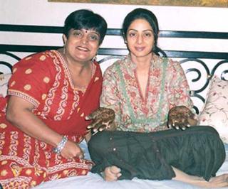 Sridevi feet photo thumbnail