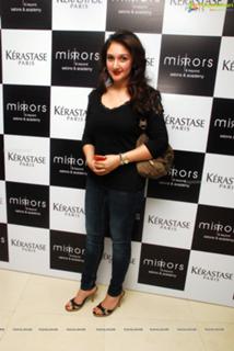 Sridevi Vijaykumar feet photo 18