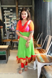 Sridevi Vijaykumar feet photo 17