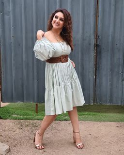 Sridevi Vijaykumar feet photo 2