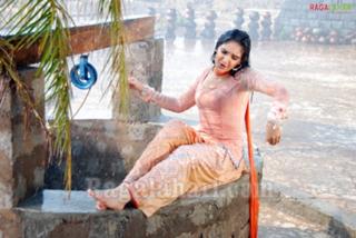 Sridevi Vijaykumar feet photo 11