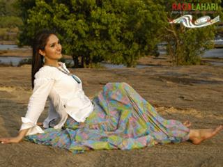 Sridevi Vijaykumar feet photo 8
