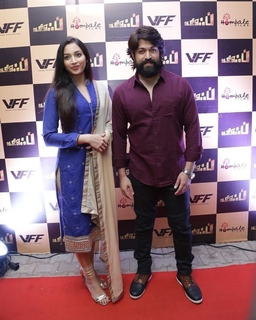 Srinidhi Shetty feet photo thumbnail