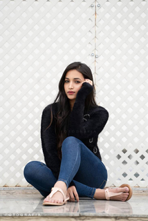 Srinidhi Shetty feet photo thumbnail