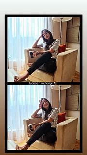 Srinidhi Shetty feet photo thumbnail