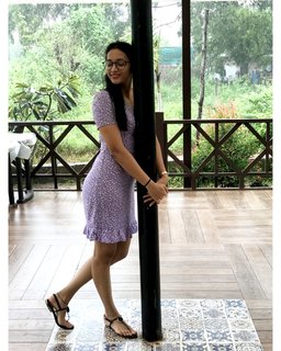 Srinidhi Shetty feet photo thumbnail