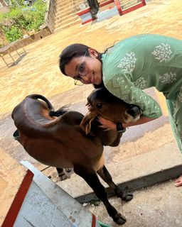 Srinidhi Shetty feet photo thumbnail