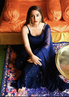 Srishty Rode feet photo 4