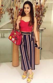 Srishty Rode feet photo 16