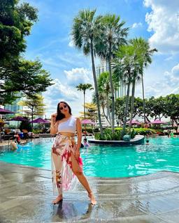 Srishty Rode feet photo 18