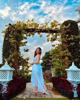 Srishty Rode feet photo 13