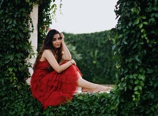 Srishty Rode feet photo 9