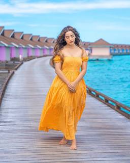 Srishty Rode feet photo 16