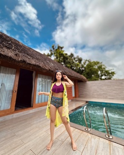 Srishty Rode feet photo 19