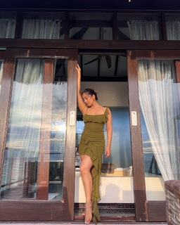 Srishty Rode feet photo 13