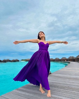 Srishty Rode feet photo 6