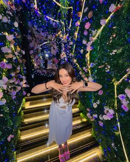 Srishty Rode feet photo 2