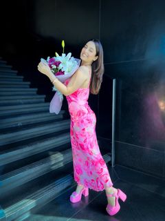 Srishty Rode feet photo 1