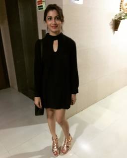 Sriti Jha feet photo 12