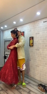 Sriti Jha feet photo 8